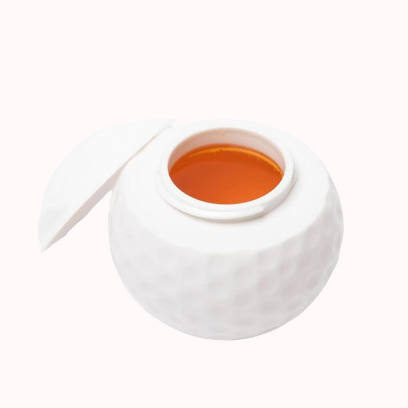 Gjør feiringen ved 19. hull enda bedre med det ultimate golfglasset! 🏌️♂️🍷✨