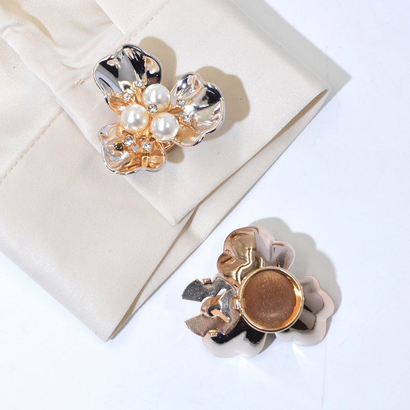 ✨ Elegante perleknapper til skjorter – et snev av klassisk luksus 👔🌸