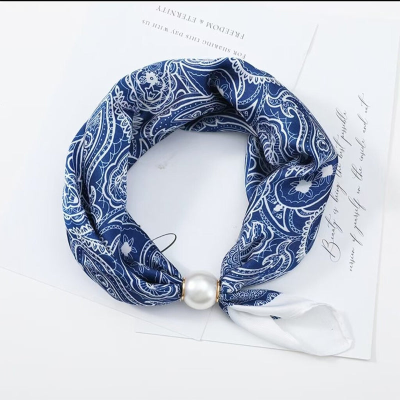🧣 Halskjede med skjerf og magnetlås med perler: Elegant 2-i-1-skjerf med mønster! ✨