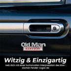 🚗Vis frem personligheten din med dette morsomme 💨 «Old Man Edition»-merket! 😆👴