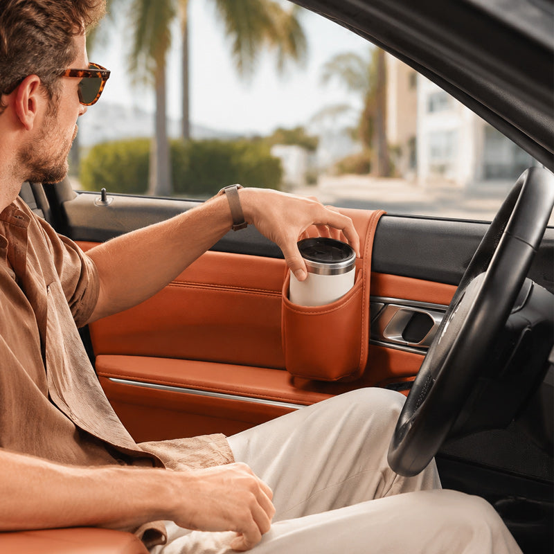 🚗 Multifunksjonell oppbevaringslomme til bildøren: Kopp- og mobilholder til bilens interiør! ✨