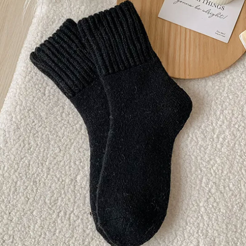🎁5 par til spesialpri🧦 Varme ullsokker i middels høyde